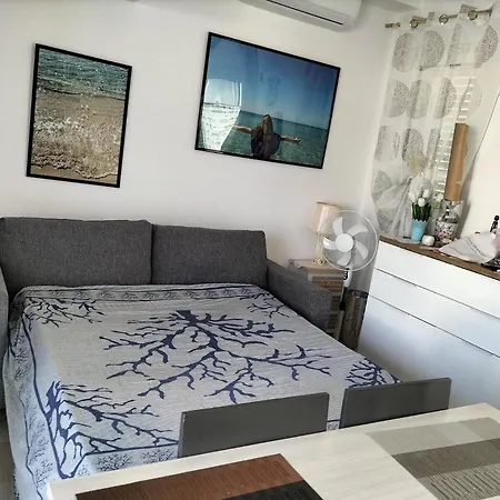 Sulla A Schiera Int.11 펜션 산 피에트로 인 베바냐
